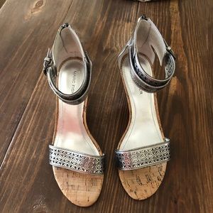 Marc Jacobs pewter wedge sandal